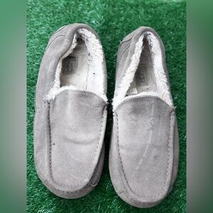 UGG Men's Ascot Slipper‎ Size 10EEE